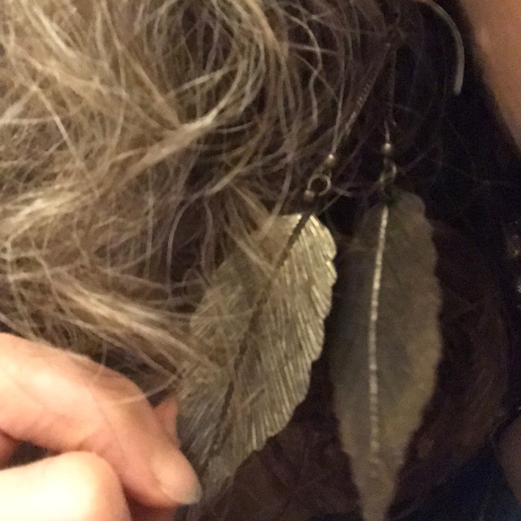 Earrings - Picture 3 of 3